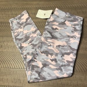 Fabletics 7/8 Leggings